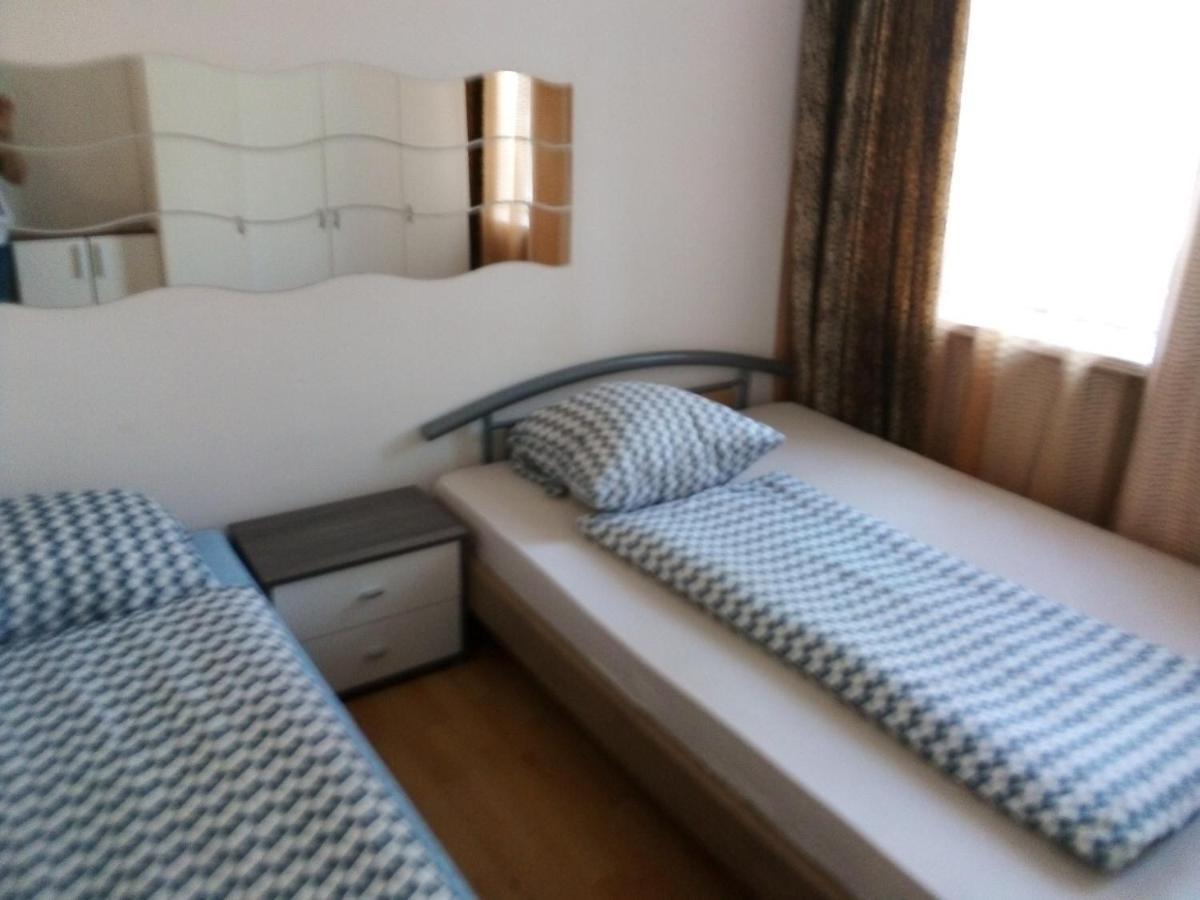 Raisa Apartments Fuenkhgasse Pressbaum Eksteriør bilde