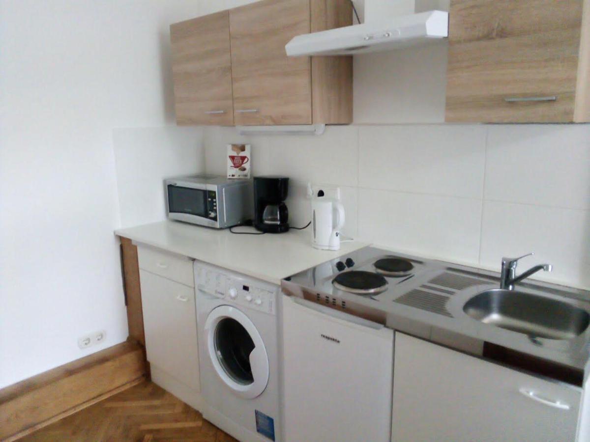 Raisa Apartments Fuenkhgasse Pressbaum Eksteriør bilde